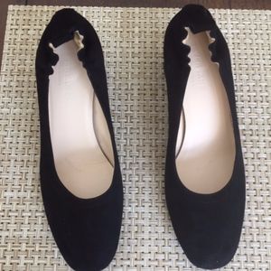 Everlane Day Heel - Black Suede